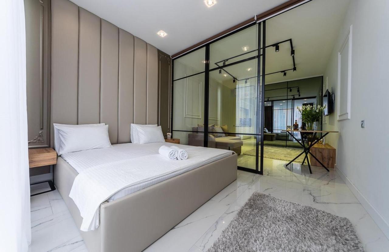 Fashionable Apartments. Smartplaza Metro Minskaya. Obolon Kiev Exterior foto