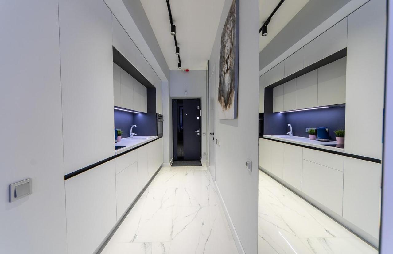 Fashionable Apartments. Smartplaza Metro Minskaya. Obolon Kiev Exterior foto